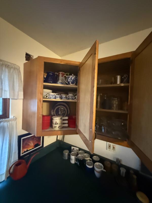 Sale Photo Thumbnail #20