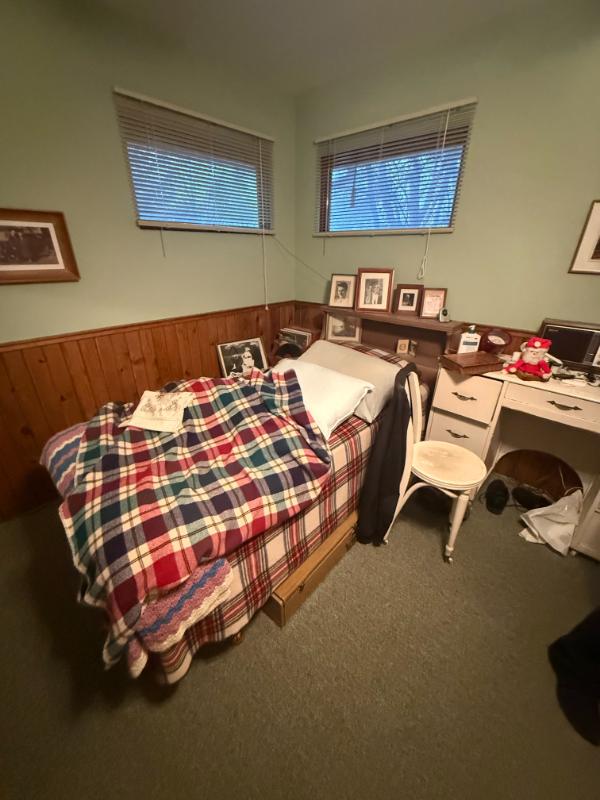 Sale Photo Thumbnail #14