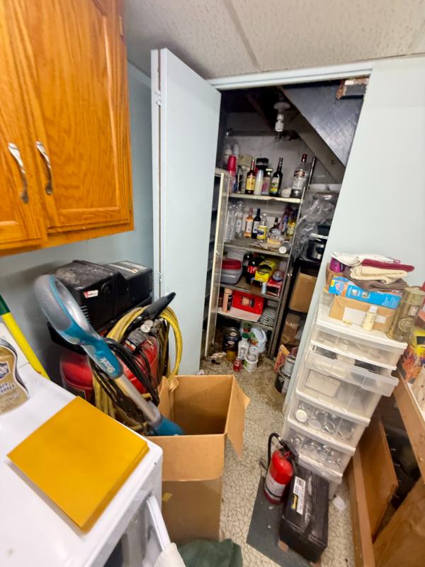 Sale Photo Thumbnail #24