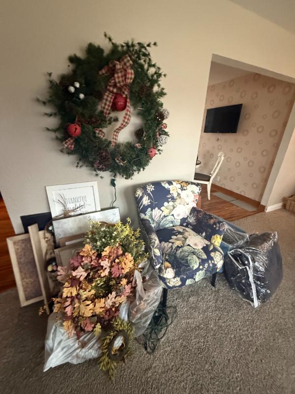 Sale Photo Thumbnail #7