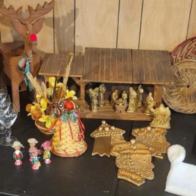 Sale Photo Thumbnail #145: Holiday 