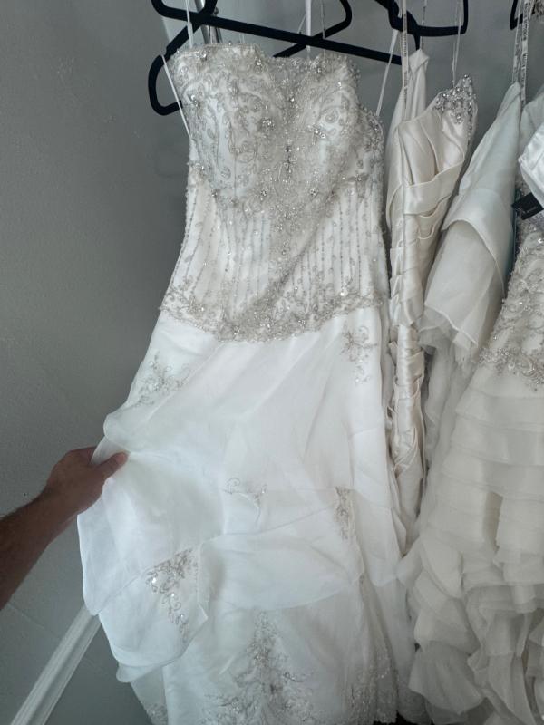 Sale Photo Thumbnail #12