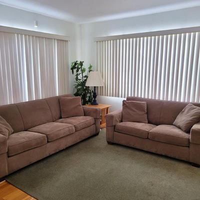 Sale Photo Thumbnail #102