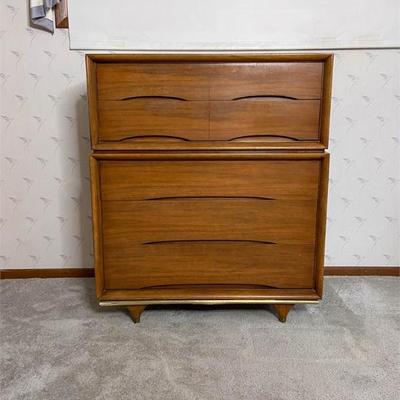 Mid Century Kent-Coffey "Elegante" Chest of Drawers.jpg