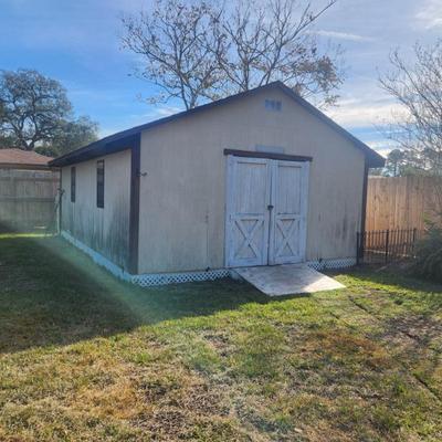 Sale Photo Thumbnail #315