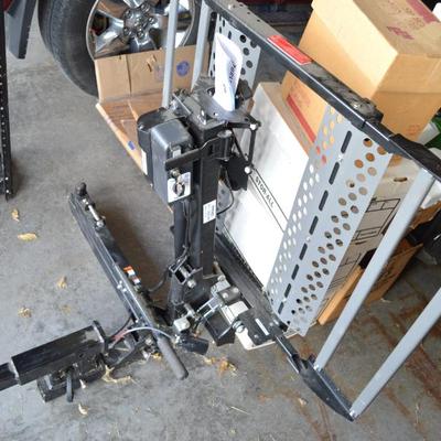 Sale Photo Thumbnail #527