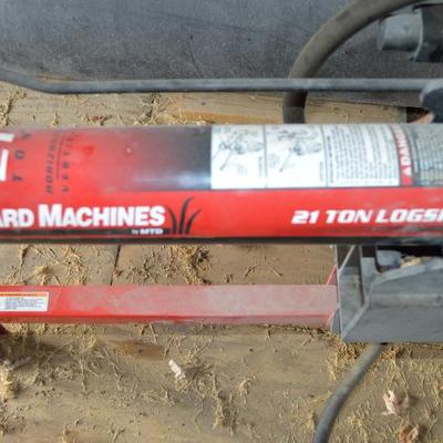 Sale Photo Thumbnail #573