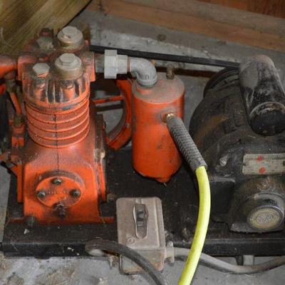 Sale Photo Thumbnail #541