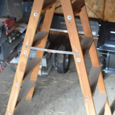 Sale Photo Thumbnail #584