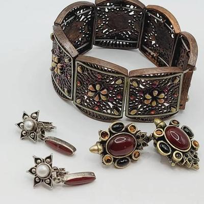 Joan Rivers and Other Jewelry Bracelet Earrings Boho Style