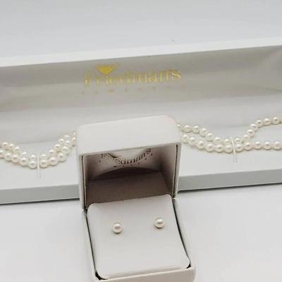 Friedman's Jewelers Real Pearl 14k Necklace and Earrings Set