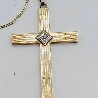 14k Yellow Gold Vintage Cross Pendant and Chain with Small Accent Diamond