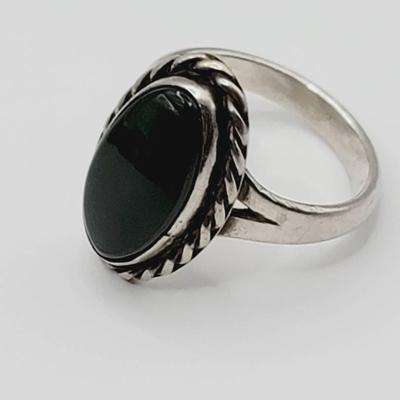Southwest Artisan Sterling Ring Green Stone Sz 8 925