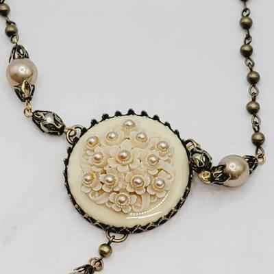 Beautiful Antiqued Faux Pearl Necklace -Wedding Bridal 