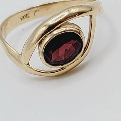 Garnet Eye Pattern 14k Yellow Gold Sz 7 Ring 