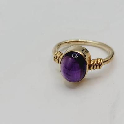 14k Yellow Gold and Amethyst Ring Sz 5.5-6