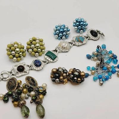 Dramatic Blue and Green Jewelry Lot Vintage Bracelet and Sparkling Earrings 