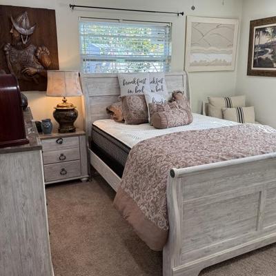 Sale Photo Thumbnail #72