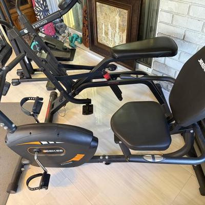 Sale Photo Thumbnail #210