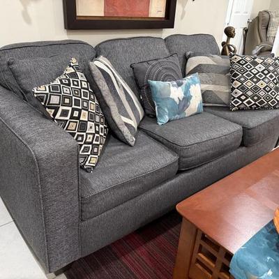 Sale Photo Thumbnail #4