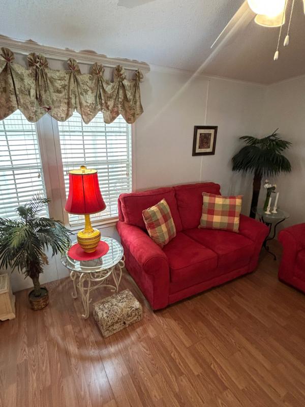 Sale Photo Thumbnail #3