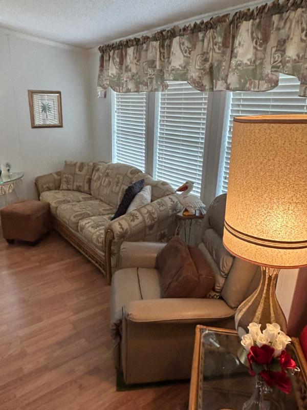 Sale Photo Thumbnail #12