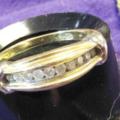 gold and diamond ring