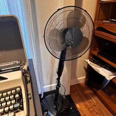 Sale Photo Thumbnail #555