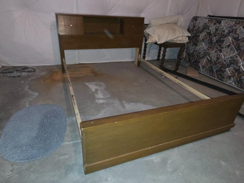 Sale Photo Thumbnail #12