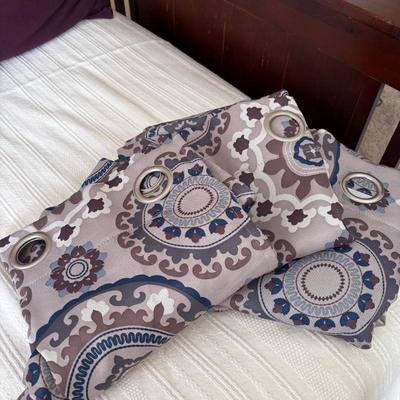 Sale Photo Thumbnail #96