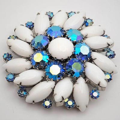 Sale Photo Thumbnail #126: Vintage Blue and White Weiss Brooch