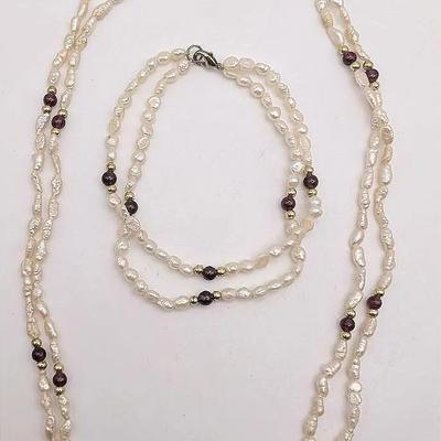 Sale Photo Thumbnail #264: Vintage Fresh Water Cultured Rice Pearl and Amethyst Necklace and Bracelet Set