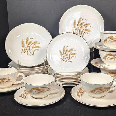 Sale Photo Thumbnail #156: Homer Laughlin Golden Wheat Dishes