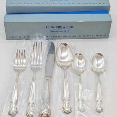 Sale Photo Thumbnail #170: Three 6 Piece Silverplate Flatware Sets "Daybreak" by Rogers & Brothers