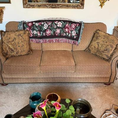 Sale Photo Thumbnail #100