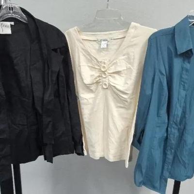 Women's Blouses Sizes XLarge By Finley MB Casual Scott Taylor 