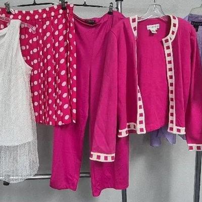 Women's Pink Assortment Sizes Medium and Large By Outlander Carilyn Valle and Alfani