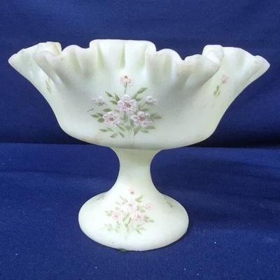 Vintage Fenton Custard Crimped Edge Glass Compote Footed Bowl