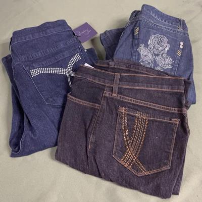 Not Your Daughters Jeans Sizes 8 And Boston Proper Jeans Size 10