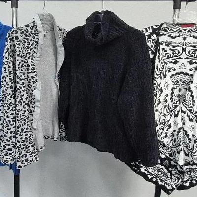 Women's Sweaters Sizes Medium and Large By Jones Of New York D& Co. and Red