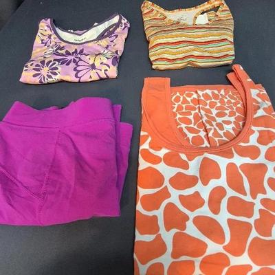 Danskin Athletic Top/shorts & Nike Tank Top & Orange/white Giraffe Blouse