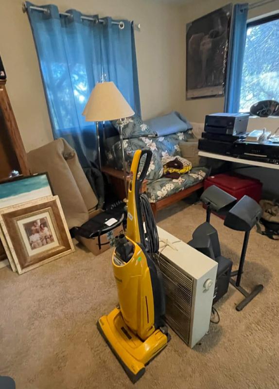 Sale Photo Thumbnail #4