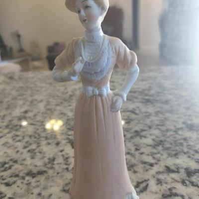 Sale Photo Thumbnail #149