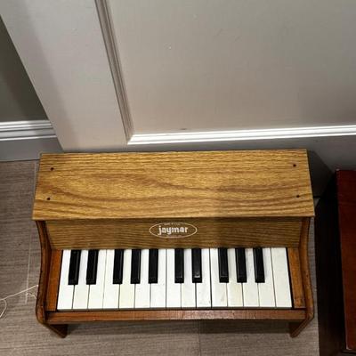 Sale Photo Thumbnail #88