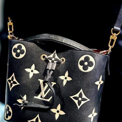 Sale Photo Thumbnail #56