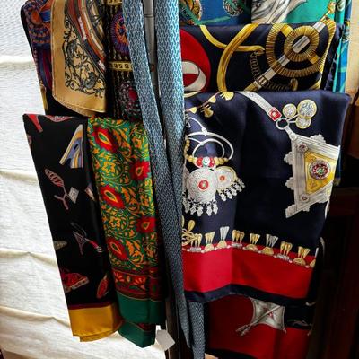 Sale Photo Thumbnail #52