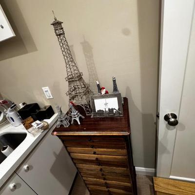 Sale Photo Thumbnail #35