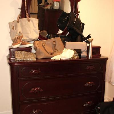 Sale Photo Thumbnail #187