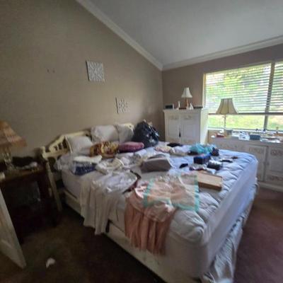 Sale Photo Thumbnail #22