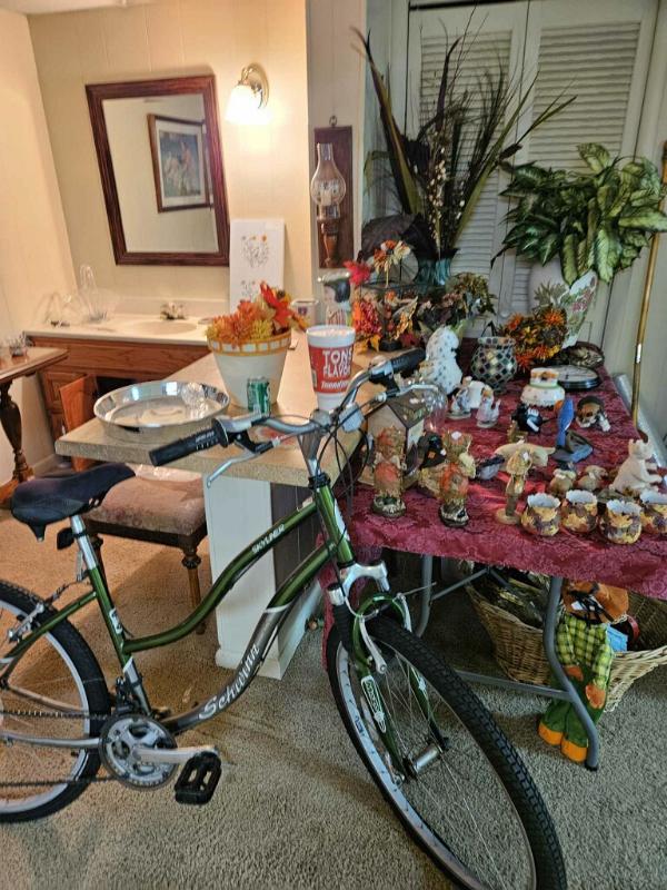 Sale Photo Thumbnail #18